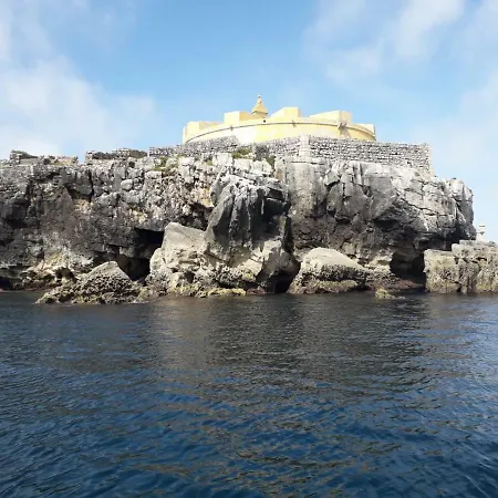 Casa Dos Avos Peniche
